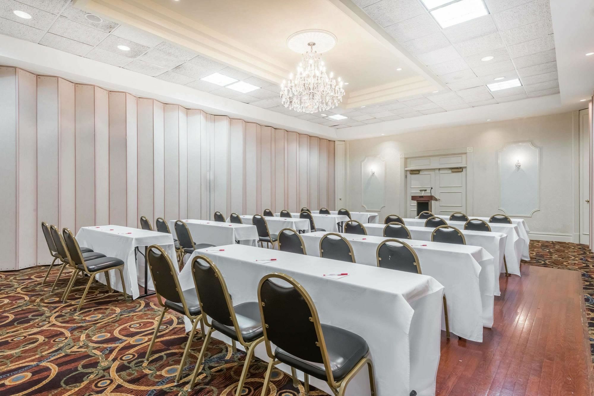 Clarion Hotel BWI Airport Arundel Mills Hanover Exterior photo